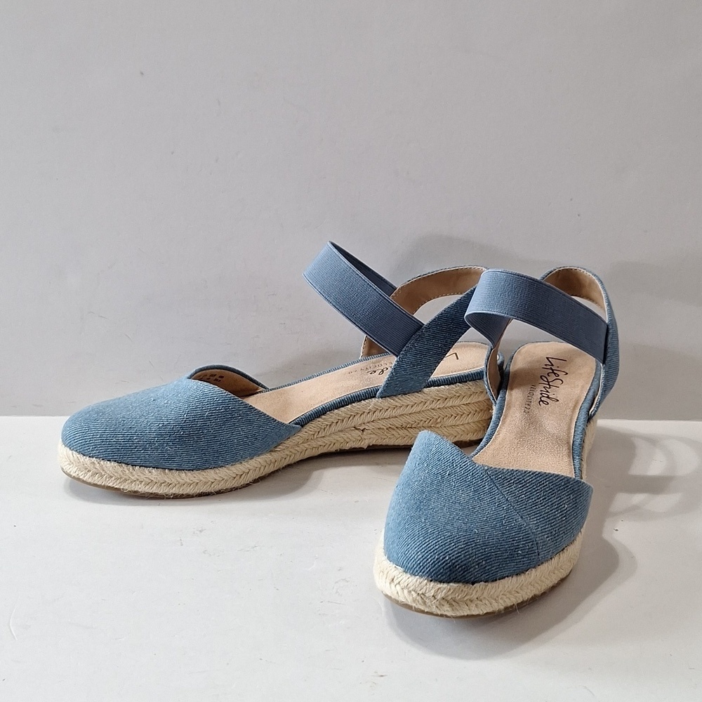 Life-stride (NEW) Blue Denim Kimmie Velocity 2.0 Espadrille Wedges Size 6.5 - Picture 12 of 14